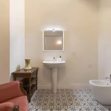 Lägenhetshotell Nagi - Luxury 3*